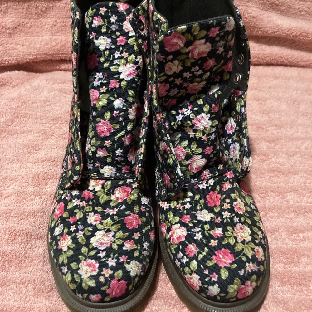 Dr. Martens Air Wair Pink and Black Floral/Rose Canvas Boots